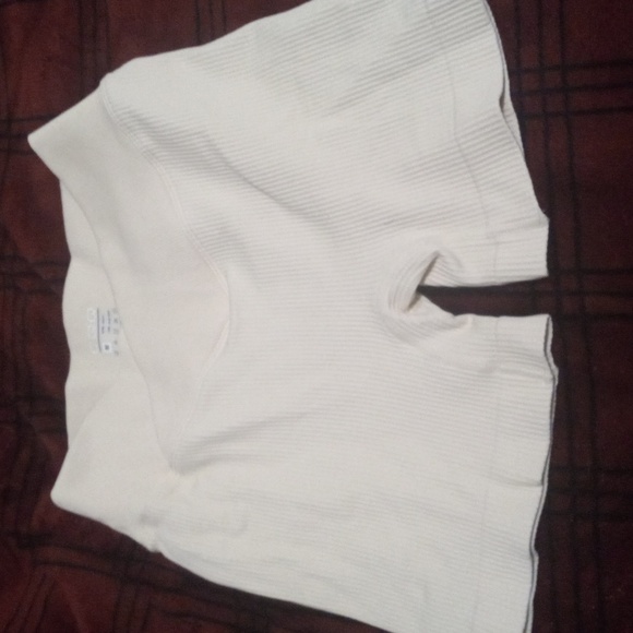 Cream Ribbed Shorts - Picture 1 of 4